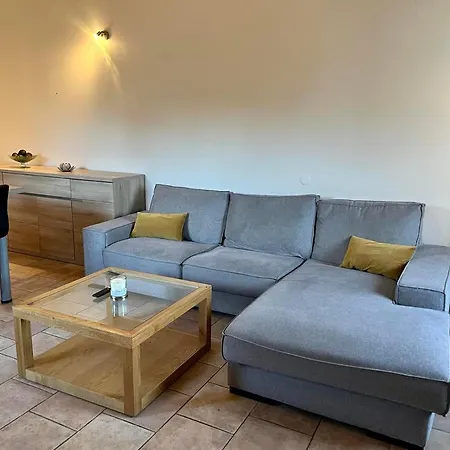 Appartement Spacieux Et Lumineux *