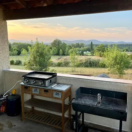Spacieux Et Lumineux